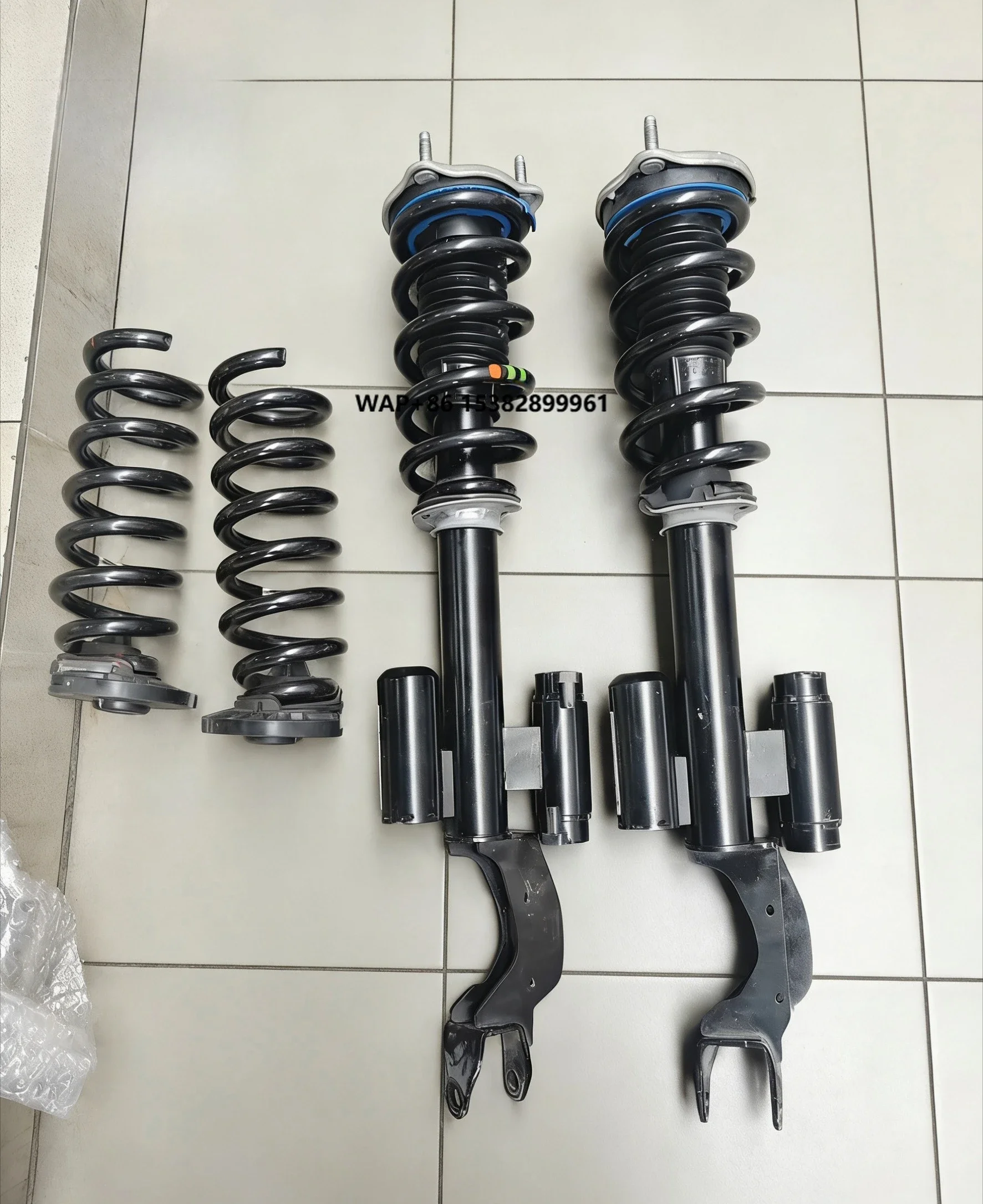 Original High-quality Shock Absorber Assembly, Shock Absorber Strut, Suitable for AMG290 GT50, OE: 2903203500
Original High-quality Shock Absorber Assembly, Shock Absorber Strut, Suitable for AMG290 GT50, OE: 2903203500