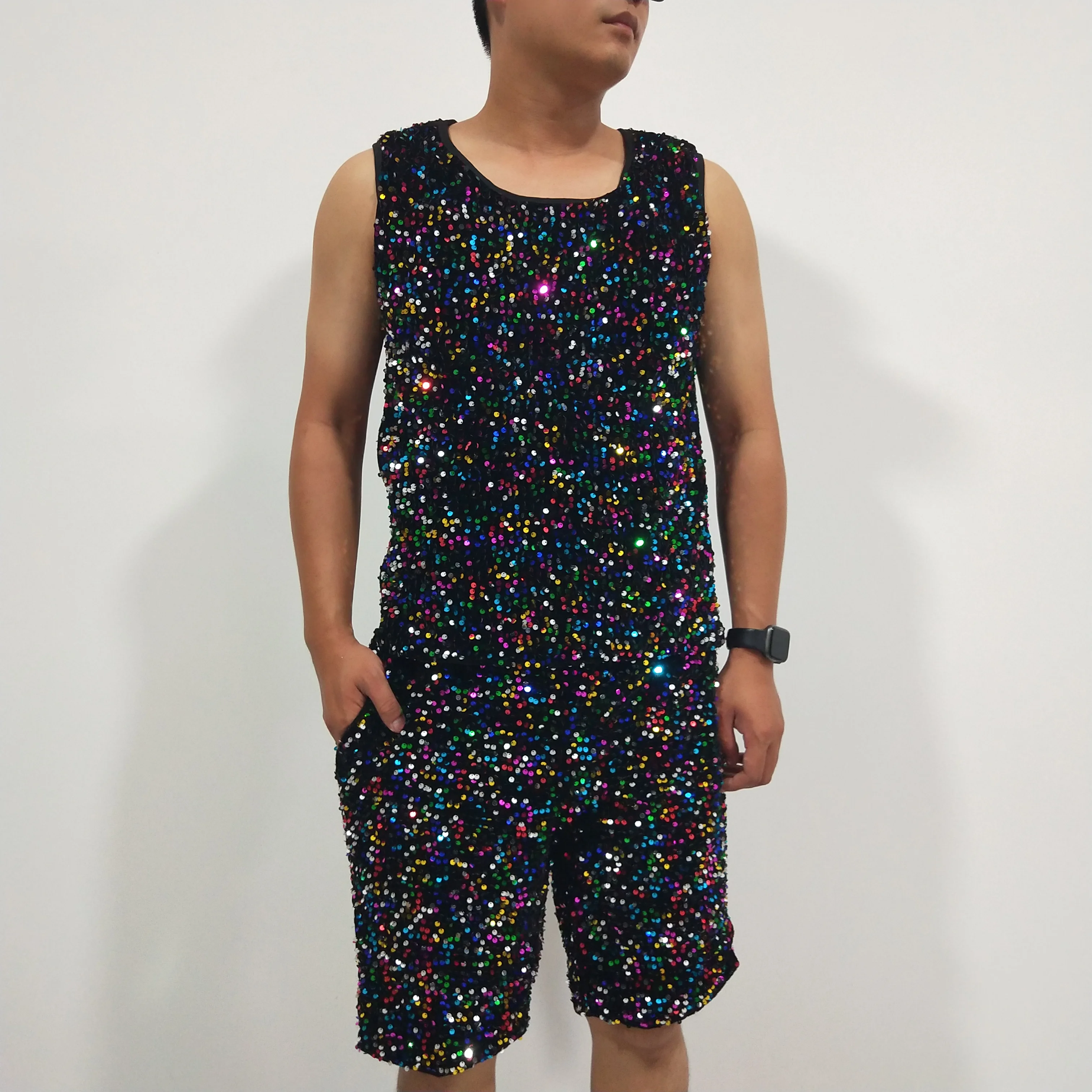 Casual Sets Laser Mirror Men Gold Sequins Carnival Party Shorts Tops Elastic Waist Bar DJ Singer Stage Performance Dance Wear
Casual Sets Laser Mirror Men Gold Sequins Carnival Party Shorts Tops Elastic Waist Bar DJ Singer Stage Performance Dance Wear