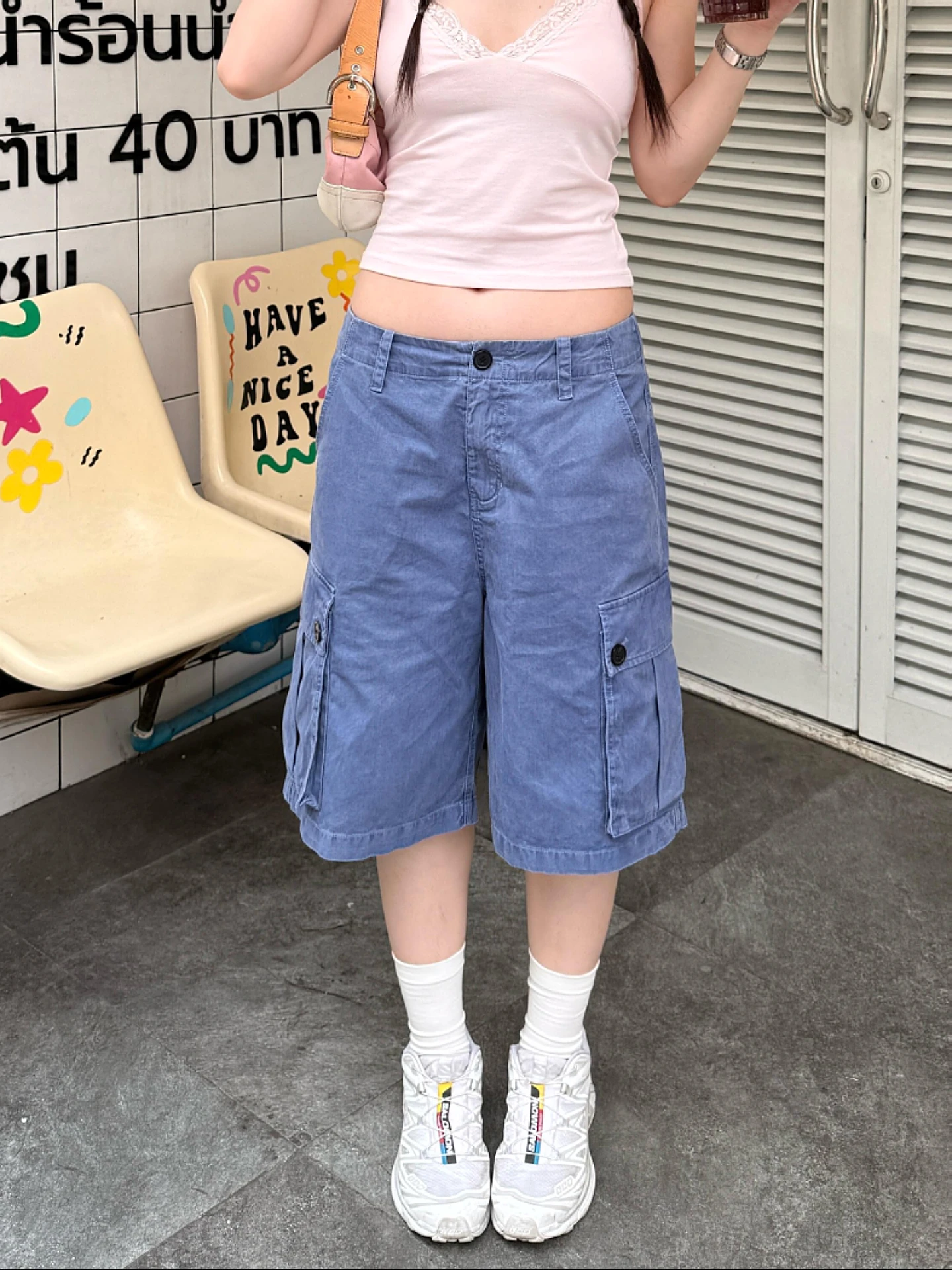Retro American Washed Multi-Pocket Workwear Denim Shorts Women's Street Summer Loose Wide Leg Seven-Foot Trendy Pants
Retro American Washed Multi-Pocket Workwear Denim Shorts Women's Street Summer Loose Wide Leg Seven-Foot Trendy Pants