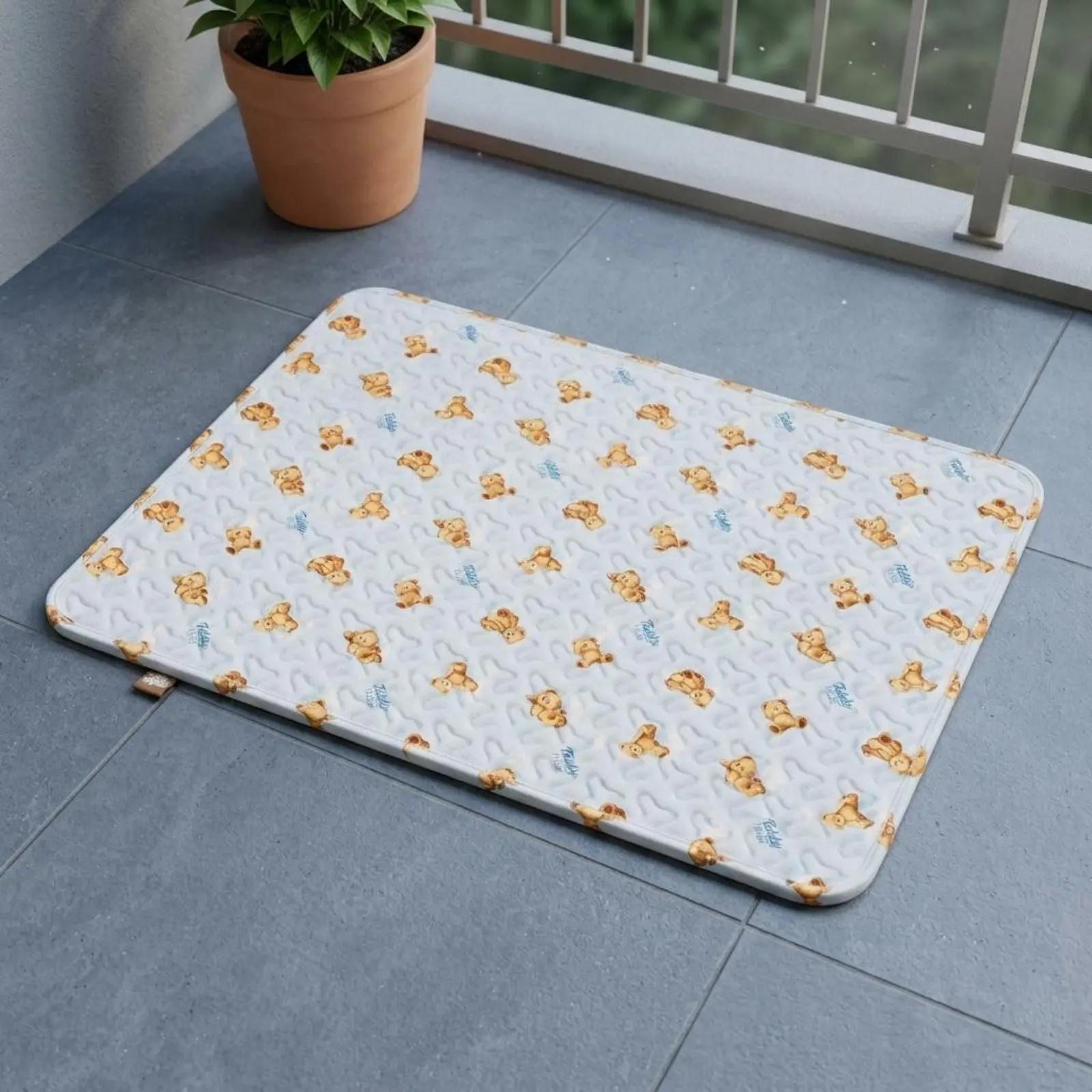 Waterproof Dog Mat Dirt Resistant Washable Pet Bed Mat Sleeping Pad Soft Padded Breathable for Cats
Waterproof Dog Mat Dirt Resistant Washable Pet Bed Mat Sleeping Pad Soft Padded Breathable for Cats