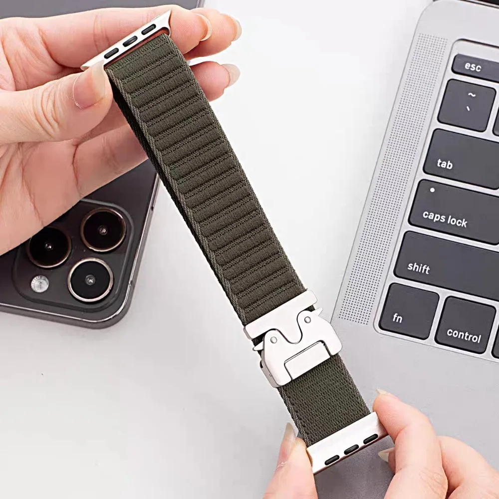 Спортивный нейлоновый браслет для Apple Watch Ultra 2 49 мм 46 45 мм 42 41 мм 44 40 мм Ремешок с парашютной пряжкой Iwatch 10 9 8 7 SE 6 5 Мужской ремешок
Спортивный нейлоновый браслет для Apple Watch Ultra 2 49 мм 46 45 мм 42 41 мм 44 40 мм Ремешок с парашютной пряжкой Iwatch 10 9 8 7 SE 6 5 Мужской ремешок