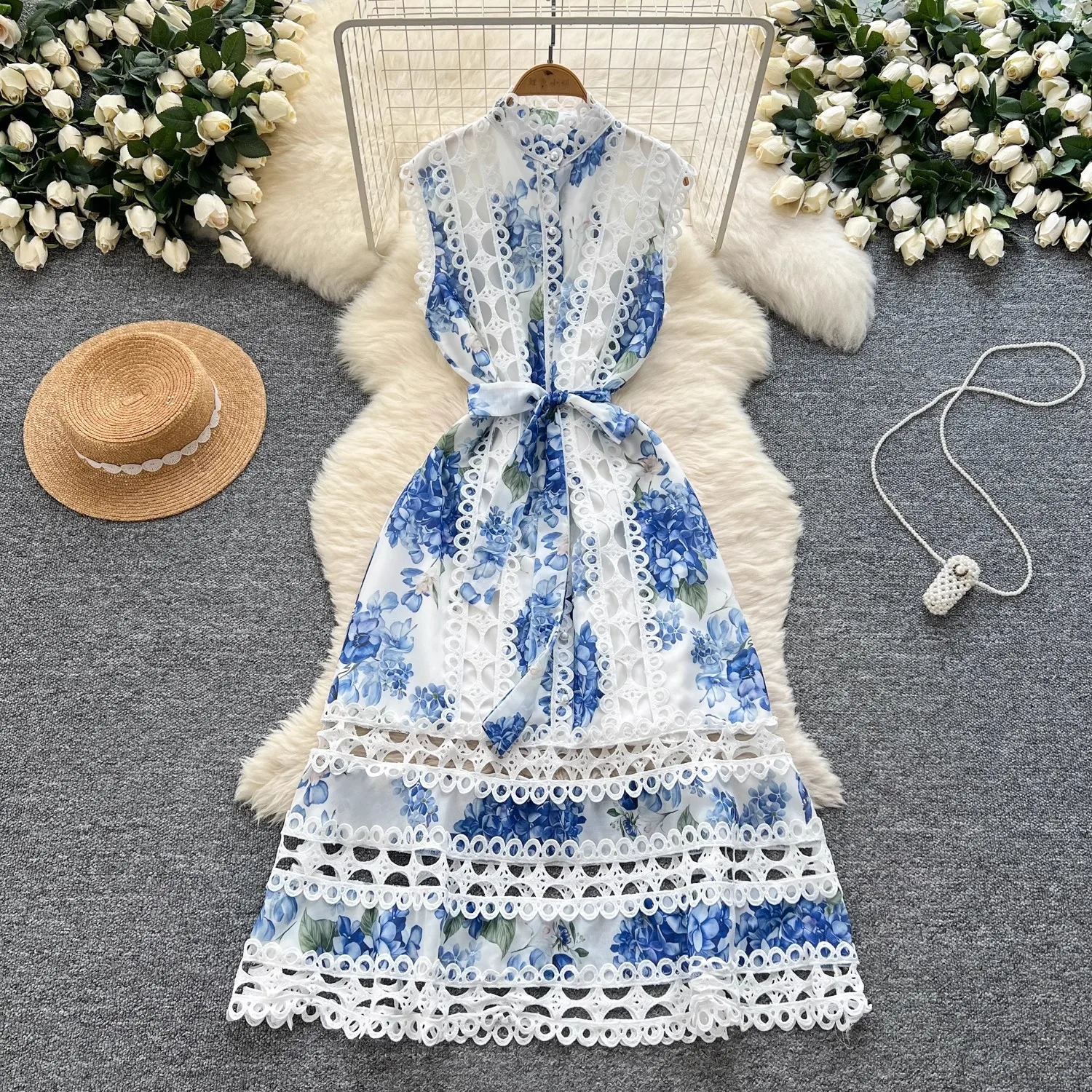 Elegant Luxury Hollow Out Embroidery Lace Evening Dress Summer Women Holiday Sleeveless Pearl Buttons Belt Midi Long Party Dress
Elegant Luxury Hollow Out Embroidery Lace Evening Dress Summer Women Holiday Sleeveless Pearl Buttons Belt Midi Long Party Dress
