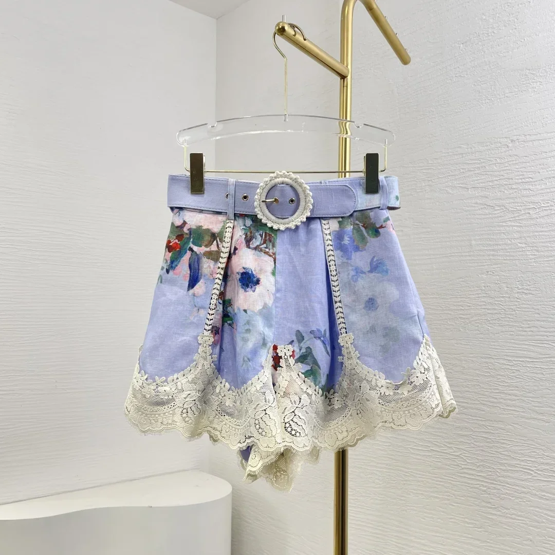New Spring Summer Women Outfit 2025 Blue Floral Print Long Sleeve Lace Trim Ramie Blouse and Linen Shorts Sets
New Spring Summer Women Outfit 2025 Blue Floral Print Long Sleeve Lace Trim Ramie Blouse and Linen Shorts Sets