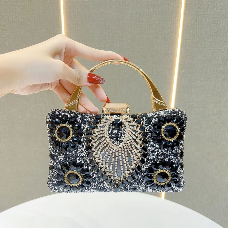 Fashionable and personalized heavy industry diamond studded dinner bag, women's handbag, small item storage bag
Fashionable and personalized heavy industry diamond studded dinner bag, women's handbag, small item storage bag