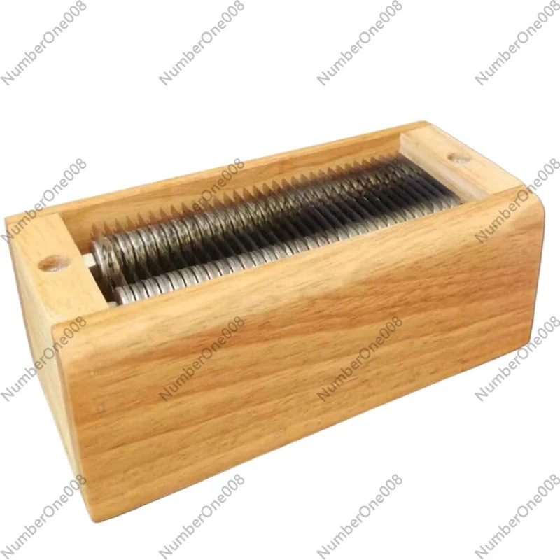 Precision cutting tools for sewing and making - Chalk sharpener for professional wooden tailors
Precision cutting tools for sewing and making - Chalk sharpener for professional wooden tailors