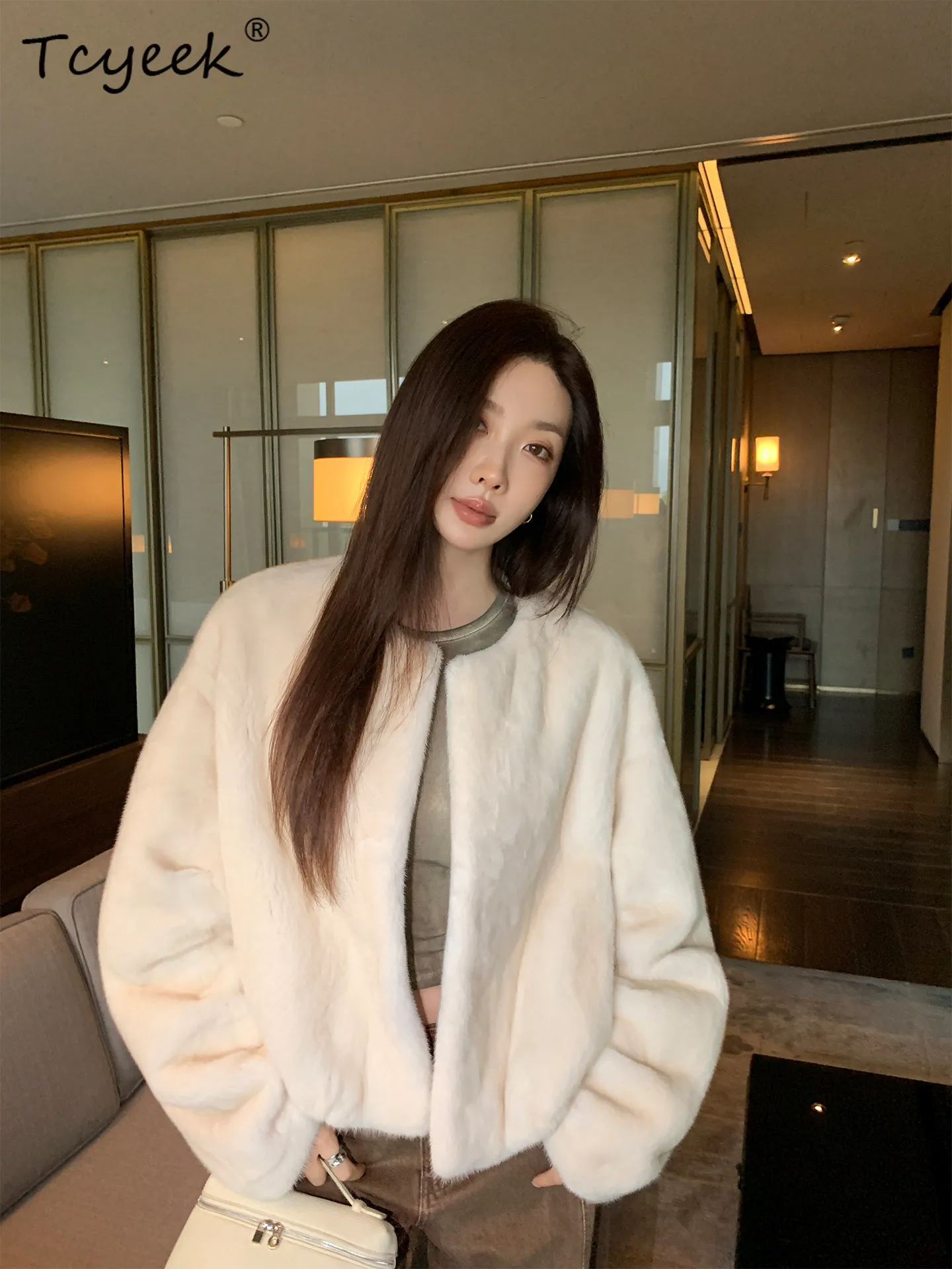 Tcyeek Natural Mink Coat Woman Winter Clothes Fashion Warm Womens Coats Real Whole Mink Fur Jacket O-neck 2026 Пальто Женское
Tcyeek Natural Mink Coat Woman Winter Clothes Fashion Warm Womens Coats Real Whole Mink Fur Jacket O-neck 2026 Пальто Женское