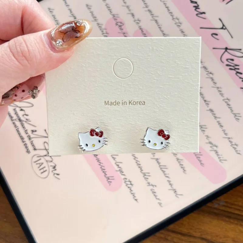 Kawaii Sanrio HelloKitty Earrings Cute Pearl Series Anime Cartoon Girl Earrings Decorations Girl Heart Festival Birthday Gift
Kawaii Sanrio HelloKitty Earrings Cute Pearl Series Anime Cartoon Girl Earrings Decorations Girl Heart Festival Birthday Gift