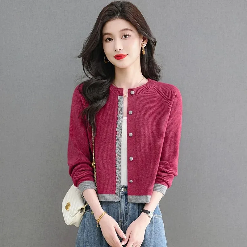 Autumn and Winter Knitted Cardigan Button Solid Color Versatile Foreign Style Top Sweater Jacket
Autumn and Winter Knitted Cardigan Button Solid Color Versatile Foreign Style Top Sweater Jacket