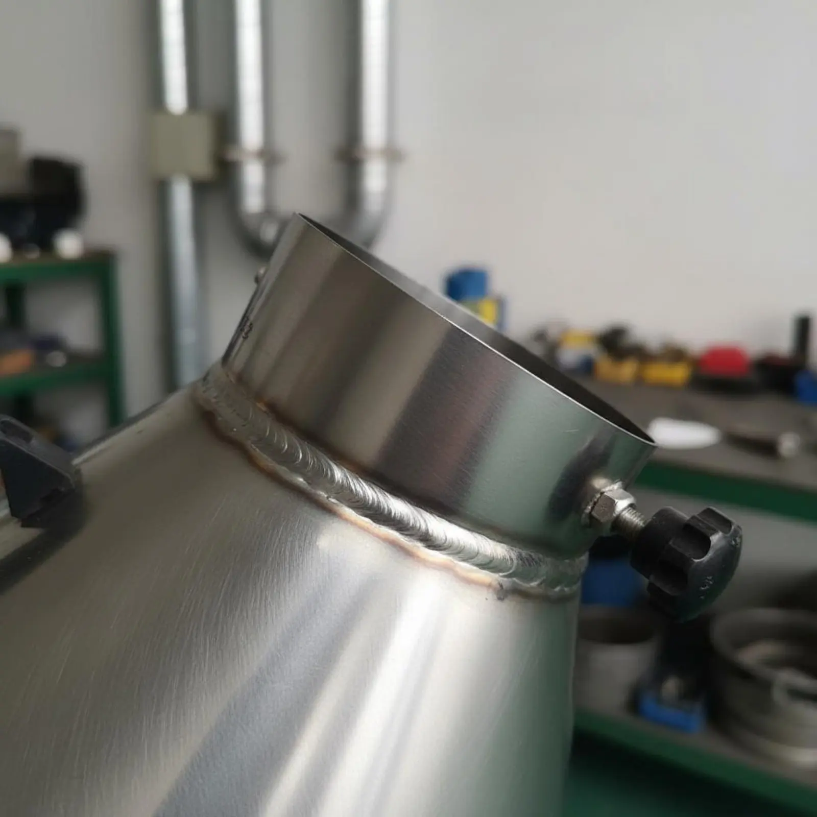 Stainless Steel Suction Hood Origin Extraction Metalworking Dust Hood Industrial Equipment Health Protection Corrosion-Resistant
Stainless Steel Suction Hood Origin Extraction Metalworking Dust Hood Industrial Equipment Health Protection Corrosion-Resistant
