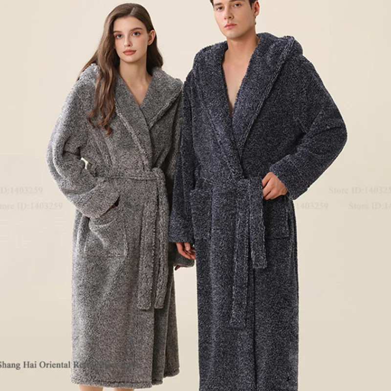 Новый зимний фланелевой халат с капюшоном, халат для пары, кимоно, одежда для сна, свободное домашнее платье, домашняя одежда, плотная ночная рубашка из кораллового флиса
Новый зимний фланелевой халат с капюшоном, халат для пары, кимоно, одежда для сна, свободное домашнее платье, домашняя одежда, плотная ночная рубашка из кораллового флиса