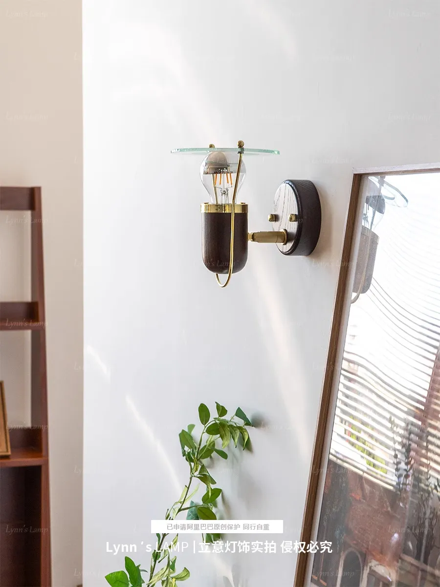 Маленький настенный светильник из массива дерева, цвет антикварного ореха, японский ваби говорит стиль, вращающаяся прикроватная лампа для спальни в стиле ретро, лампа для чтения
Маленький настенный светильник из массива дерева, цвет антикварного ореха, японский ваби говорит стиль, вращающаяся прикроватная лампа для спальни в стиле ретро, лампа для чтения