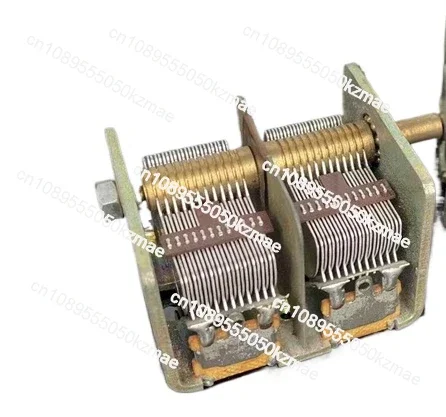 CB-2-365 Double Variable Capacitor-20PF-365PF Adjustable Air Dielectric Capacitor for Tube Radio Retro Electronic Repair Parts
CB-2-365 Double Variable Capacitor-20PF-365PF Adjustable Air Dielectric Capacitor for Tube Radio Retro Electronic Repair Parts