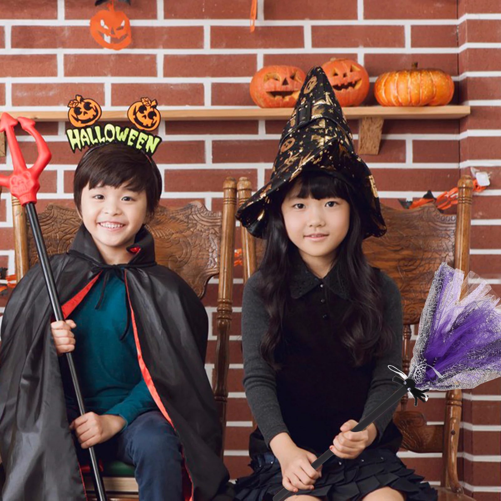 Halloween Witch Broomstick Cosplay Prop Durable Safe Material for Halloween Masquerade Witch Costume Accessory
Halloween Witch Broomstick Cosplay Prop Durable Safe Material for Halloween Masquerade Witch Costume Accessory