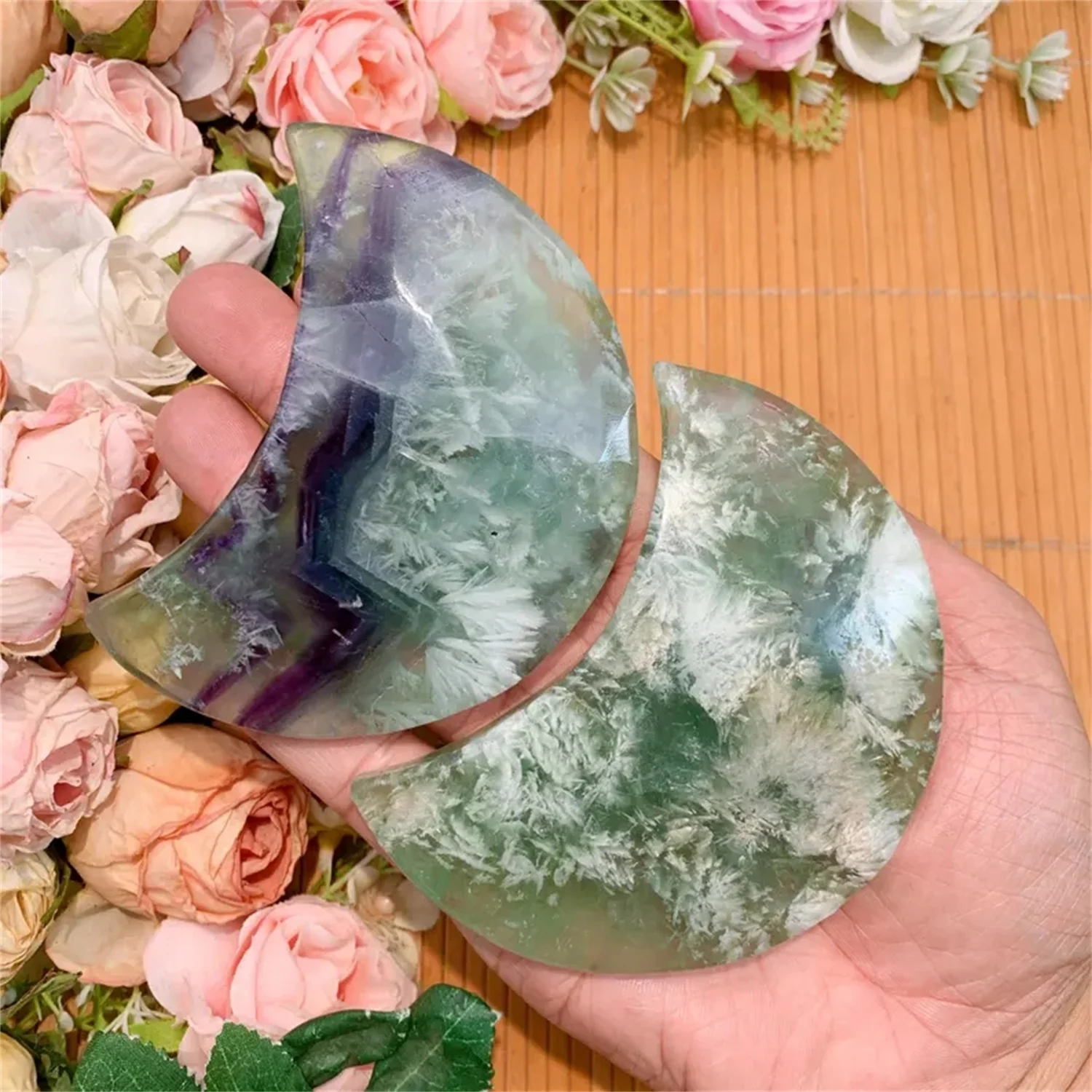 1PC Radiant Feather Fluorite Moon, Ideal for Home Decor & Unique Gifts, Accessory, Crystal Gifts for Loved Ones
1PC Radiant Feather Fluorite Moon, Ideal for Home Decor & Unique Gifts, Accessory, Crystal Gifts for Loved Ones