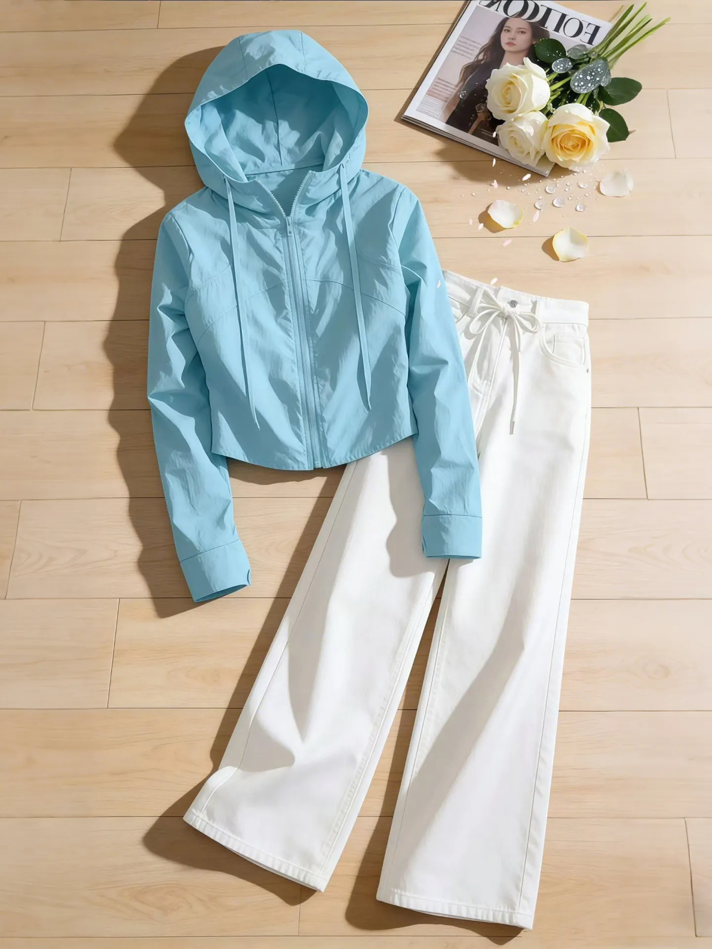 Lightweight Breathable Short Blue Summer New Arrival Women's Sun Protection Jacket Thin Outerwear Coat with Hood Straight Cut
Lightweight Breathable Short Blue Summer New Arrival Women's Sun Protection Jacket Thin Outerwear Coat with Hood Straight Cut