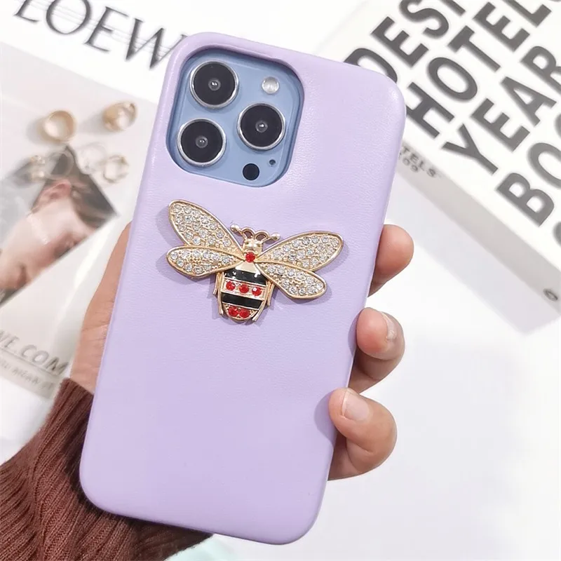 Fashion Diamond Bee Air Cushion Style Phone Cover Case For Iphone 14 13 12 X 11 Pro Max Xr 7 Plus Luxury Pu Leather Coque Fundas
Fashion Diamond Bee Air Cushion Style Phone Cover Case For Iphone 14 13 12 X 11 Pro Max Xr 7 Plus Luxury Pu Leather Coque Fundas