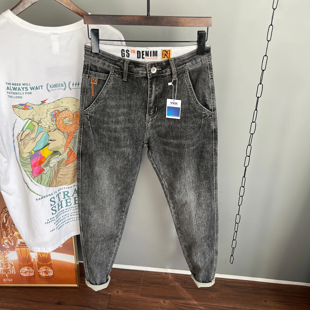 New 2025 Men's Slim Fit Soft k ey Side ket Jeans Faionable Versatile Casual Summer Long Trousers Youth Trend
New 2025 Men's Slim Fit Soft k ey Side ket Jeans Faionable Versatile Casual Summer Long Trousers Youth Trend