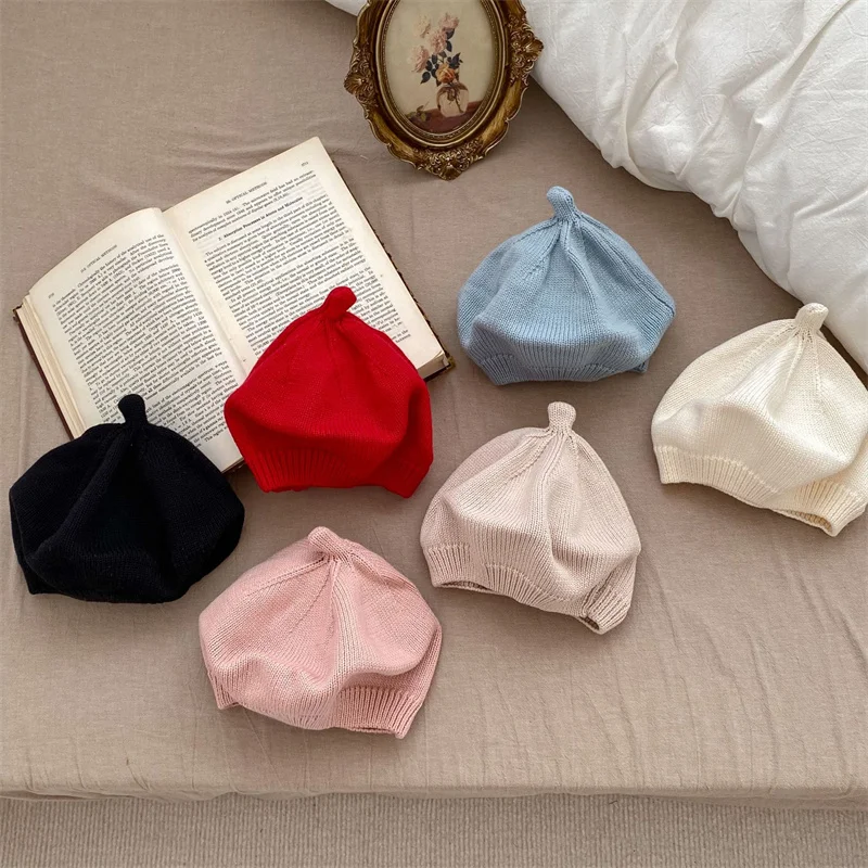 New Baby Wool Hat Boys Girls Baby Knitting Retro Dome Beret With Solid Color Painter's Hat
New Baby Wool Hat Boys Girls Baby Knitting Retro Dome Beret With Solid Color Painter's Hat