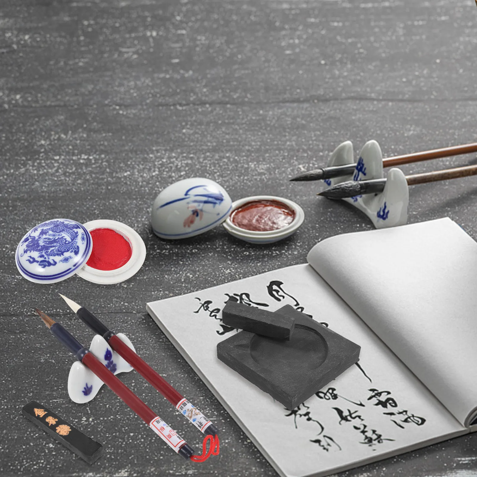 1Set Chinese Calligraphy Brush Kit Vintage Style for Beginners Kanji Sumi Ink Painting Watercolor Art Writing Practice Gift
1Set Chinese Calligraphy Brush Kit Vintage Style for Beginners Kanji Sumi Ink Painting Watercolor Art Writing Practice Gift