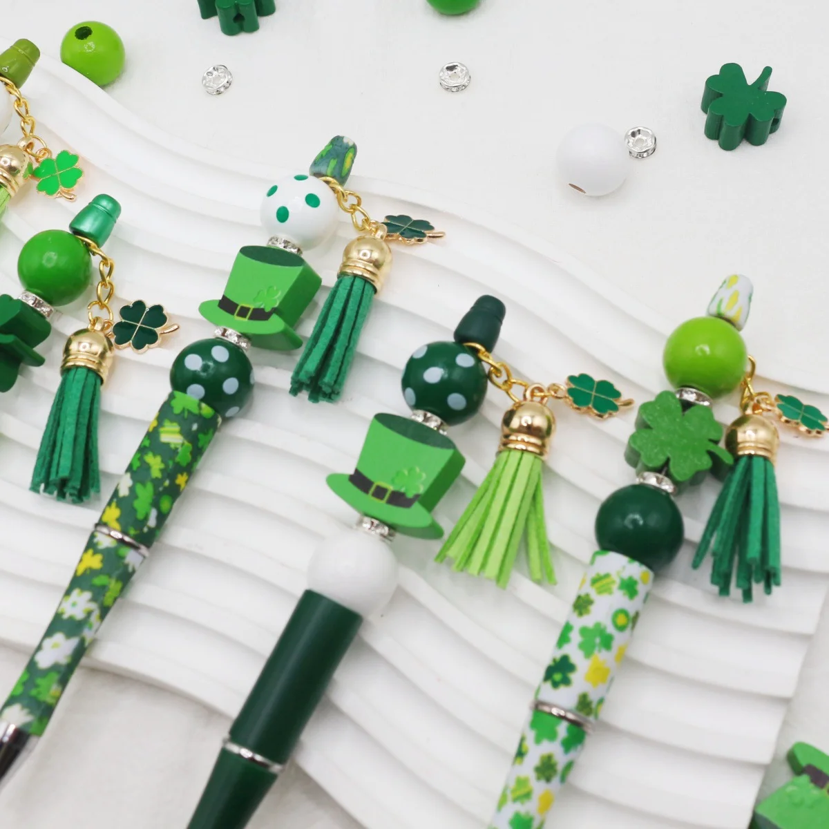 Holiday Gift Clover Spring St. Patrick's Day Shamrock DIY Beaded Ballpoint Pen Wooden Bead Set 6PCS
Holiday Gift Clover Spring St. Patrick's Day Shamrock DIY Beaded Ballpoint Pen Wooden Bead Set 6PCS