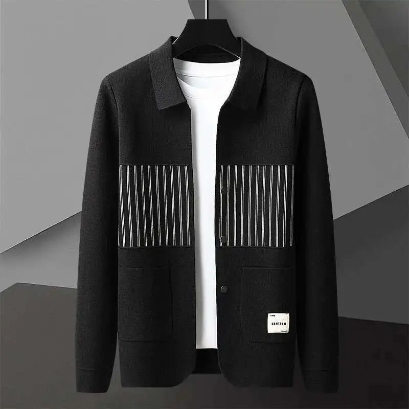 Simple Solid Color Cardigan Jacket Men Knit Casual Splicing Line Cardigan Coat Men Korean Color Contrast Lapel Jacket Cardigan
Simple Solid Color Cardigan Jacket Men Knit Casual Splicing Line Cardigan Coat Men Korean Color Contrast Lapel Jacket Cardigan