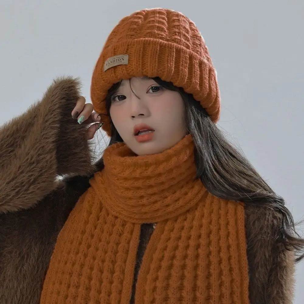 2Pcs Trendy Windproof Knitted Hat Scarf Korean Style Plush Neck Guard Hat Set Soft Thicken Warm Scarf Outdoor
2Pcs Trendy Windproof Knitted Hat Scarf Korean Style Plush Neck Guard Hat Set Soft Thicken Warm Scarf Outdoor