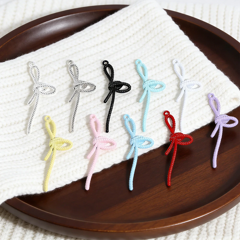 Cordial Design 18*47MM 100Pcs Key & Bag Pendant/Jewelry Accessories/Enamel Finish/Bow Shape/Handmade Craft #196422
Cordial Design 18*47MM 100Pcs Key & Bag Pendant/Jewelry Accessories/Enamel Finish/Bow Shape/Handmade Craft #196422