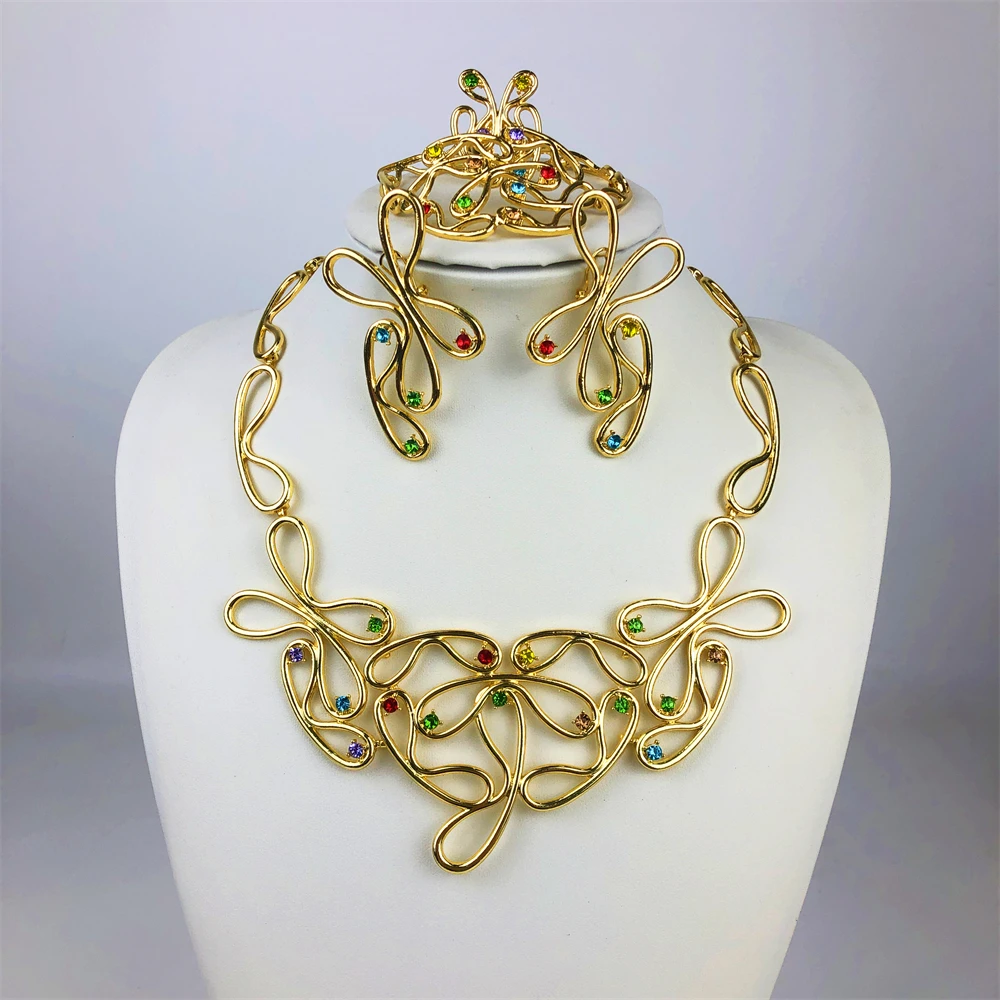 New Charming Women Jewelry Set Luxury Design 18k Gold Plated Hollow Out Geometry Shape Necklaces Earrings Christmas Party Gift
New Charming Women Jewelry Set Luxury Design 18k Gold Plated Hollow Out Geometry Shape Necklaces Earrings Christmas Party Gift