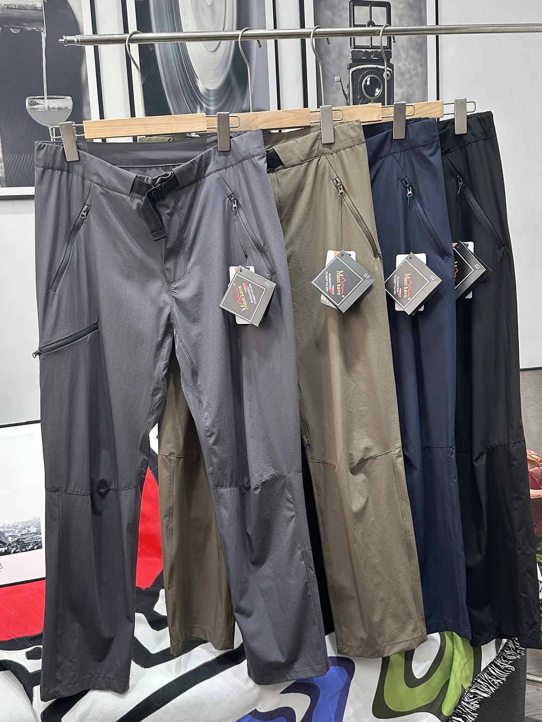 Outdoor 4D Tailoring Lightweight Qui Dry High Elastic Breathable Men's Hiking Belt Casual Pants Trendy Straight Leg Trousers
Outdoor 4D Tailoring Lightweight Qui Dry High Elastic Breathable Men's Hiking Belt Casual Pants Trendy Straight Leg Trousers