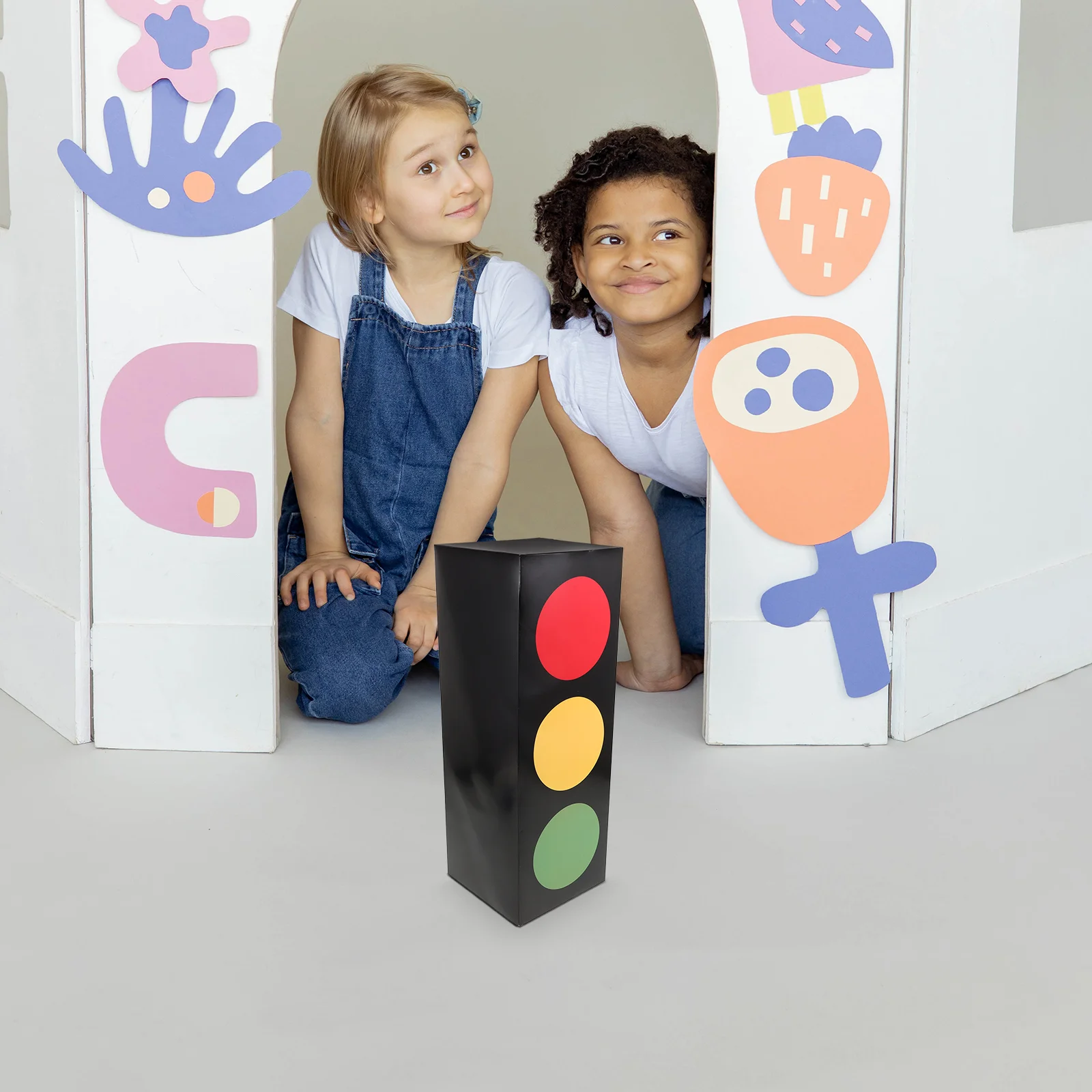 Signal Light Gift Box Candy Holder Cars Goodie Bags Traffic Kids Party Favors White Cardboard Boxes
Signal Light Gift Box Candy Holder Cars Goodie Bags Traffic Kids Party Favors White Cardboard Boxes