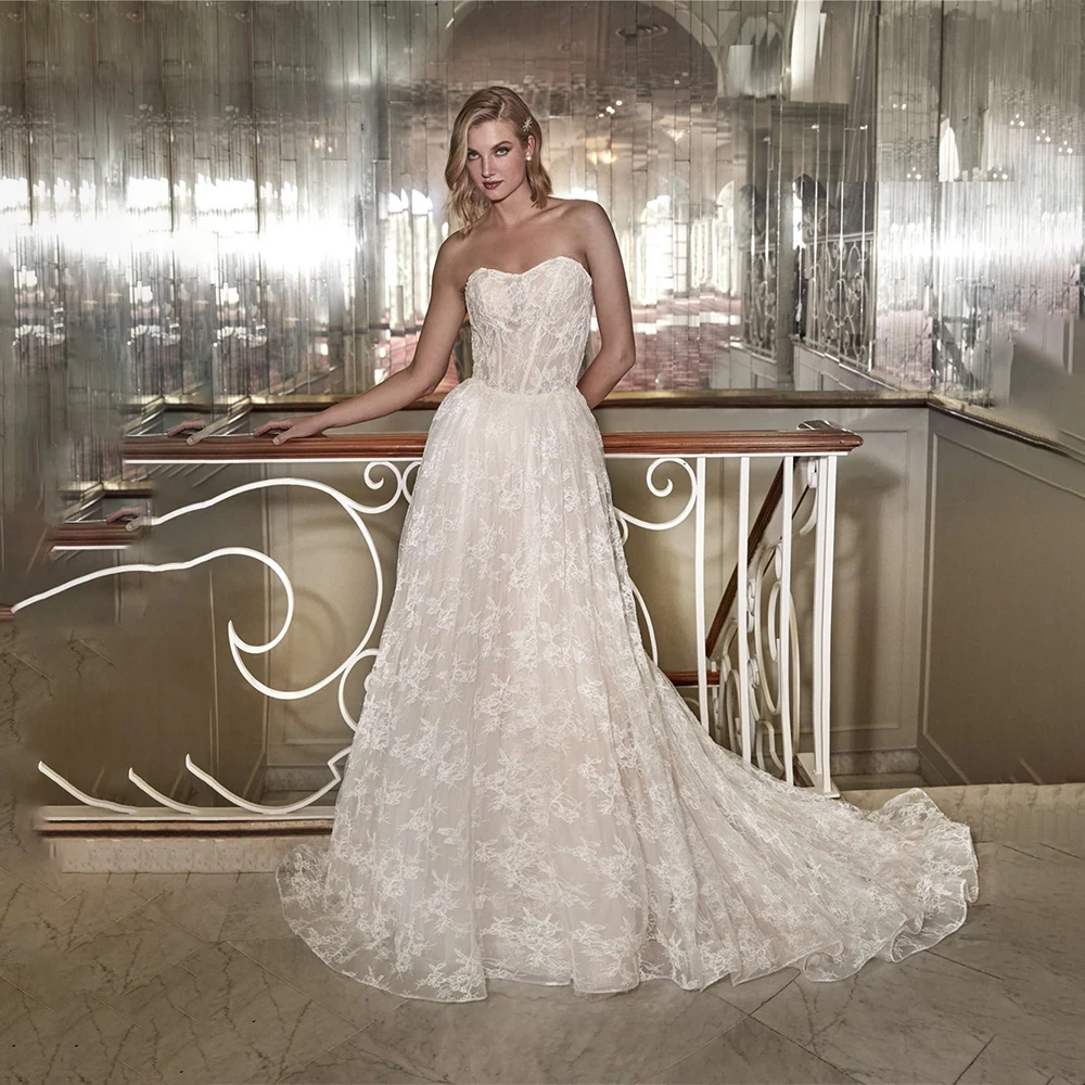 2025 Women's Evening Dress Strapless Sleeveless Prom Dress A-line Lace Formal Gown Elegant Party Wedding Guest Dress Customized
2025 Women's Evening Dress Strapless Sleeveless Prom Dress A-line Lace Formal Gown Elegant Party Wedding Guest Dress Customized