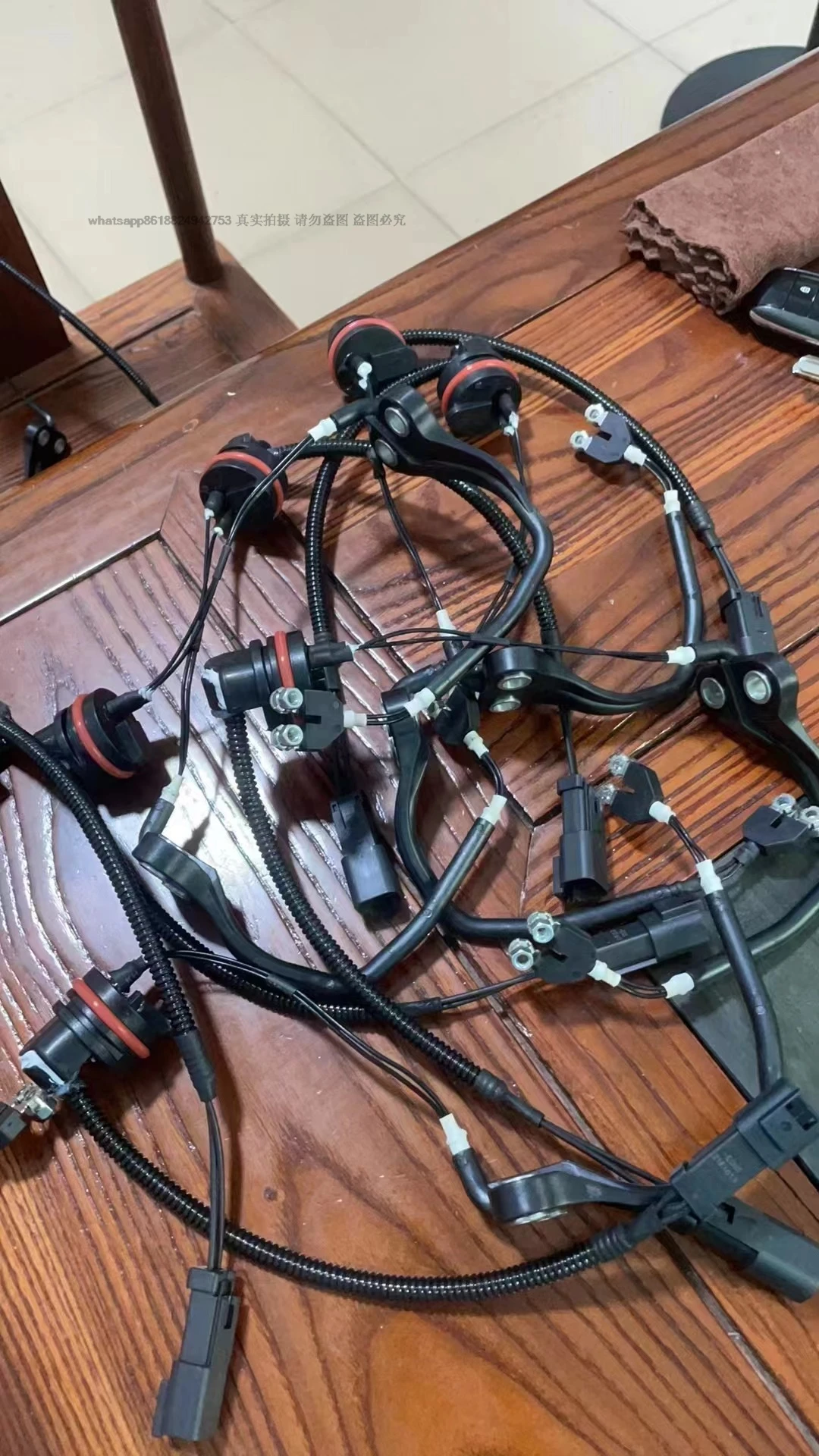 For Komatsu 1250 fuel injector line excavator accessories
For Komatsu 1250 fuel injector line excavator accessories