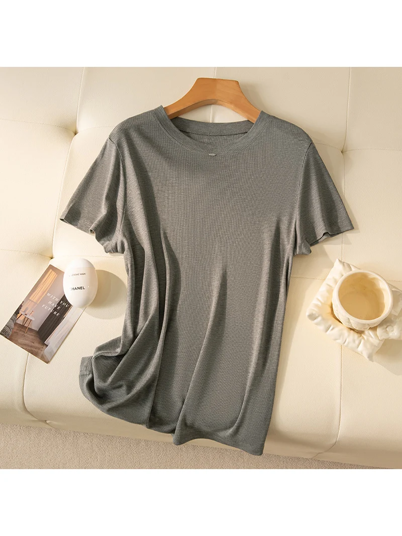 Short Sleeved Silk Lyocell T Shirt Women Light Weight Crew Neck Tees Tops Summer
Short Sleeved Silk Lyocell T Shirt Women Light Weight Crew Neck Tees Tops Summer
