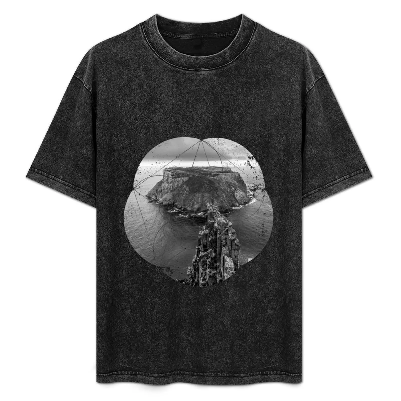 Tasman Island Lighthouse T-Shirt Breathable Lightweight Summer Top
Tasman Island Lighthouse T-Shirt Breathable Lightweight Summer Top