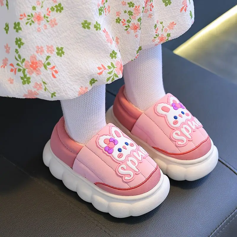 Winter Kids Plush Cotton Slippers with Enclosed Heel Non Slip Indoor Home Slippers for Toddlers Baby Shoes Warmth for Girls
Winter Kids Plush Cotton Slippers with Enclosed Heel Non Slip Indoor Home Slippers for Toddlers Baby Shoes Warmth for Girls
