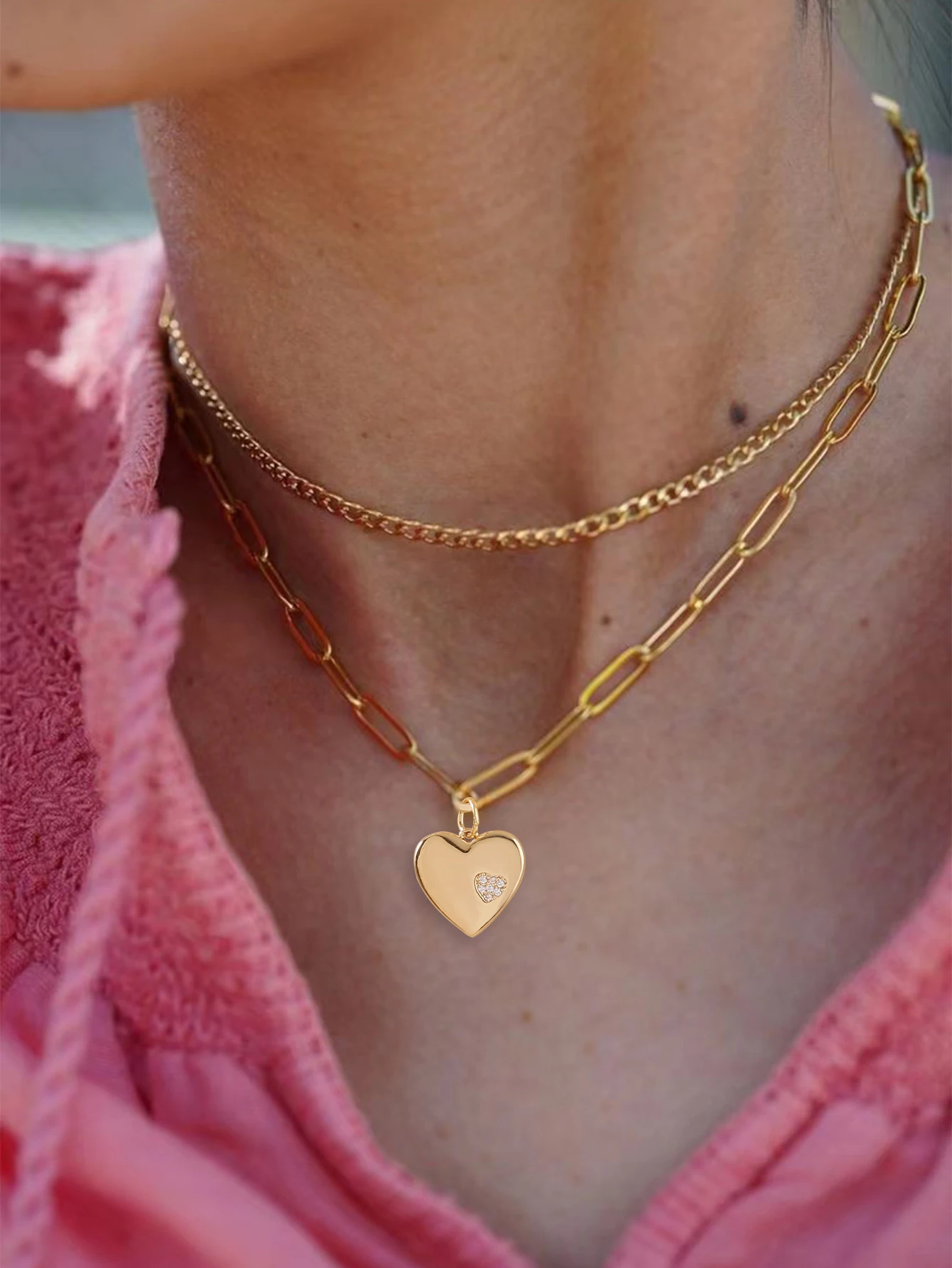 New 2Pcs Cross Chain Heart Zircon Pendant Necklace Vacation Party Concert Daily Shopping Fashion Versatile Niche Trendy Necklace
New 2Pcs Cross Chain Heart Zircon Pendant Necklace Vacation Party Concert Daily Shopping Fashion Versatile Niche Trendy Necklace