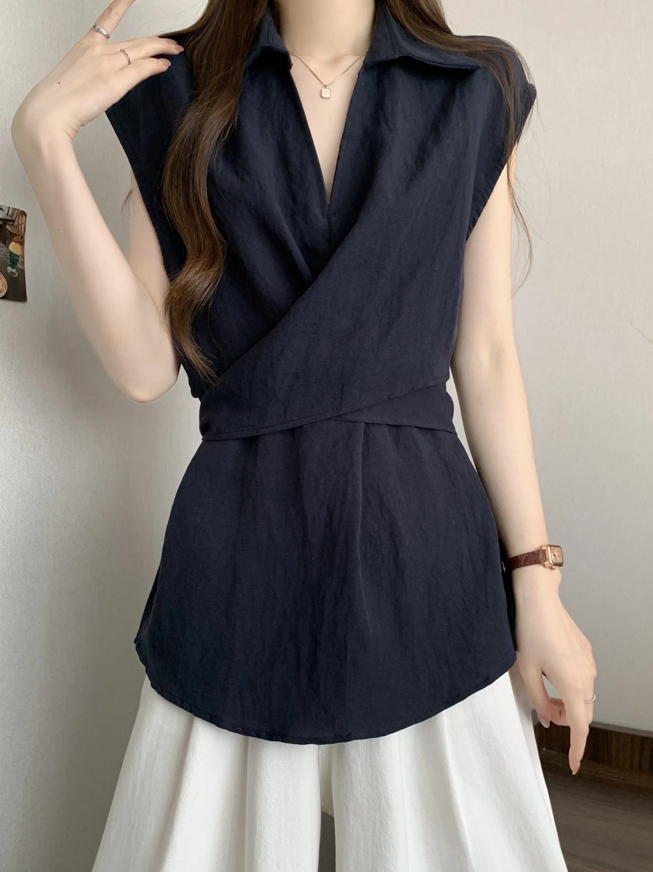 Summer 2026 Plaid Tie Waist Short Sleeve Shirt for plus Size Women Slimming Top High End Feeling Chinese Brandless Women's Shirt
Summer 2026 Plaid Tie Waist Short Sleeve Shirt for plus Size Women Slimming Top High End Feeling Chinese Brandless Women's Shirt