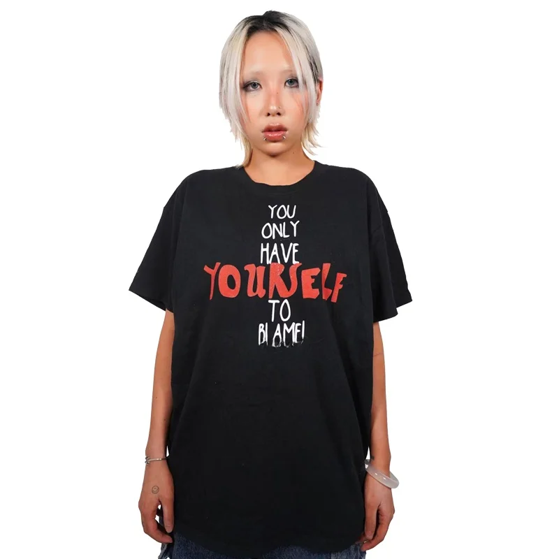 Футболка с принтом KK REHAB BLAME YOURSELF, с эффектом поношенности, повседневная, свободного кроя, из дышащего хлопка, для ежедневной носки
Футболка с принтом KK REHAB BLAME YOURSELF, с эффектом поношенности, повседневная, свободного кроя, из дышащего хлопка, для ежедневной носки