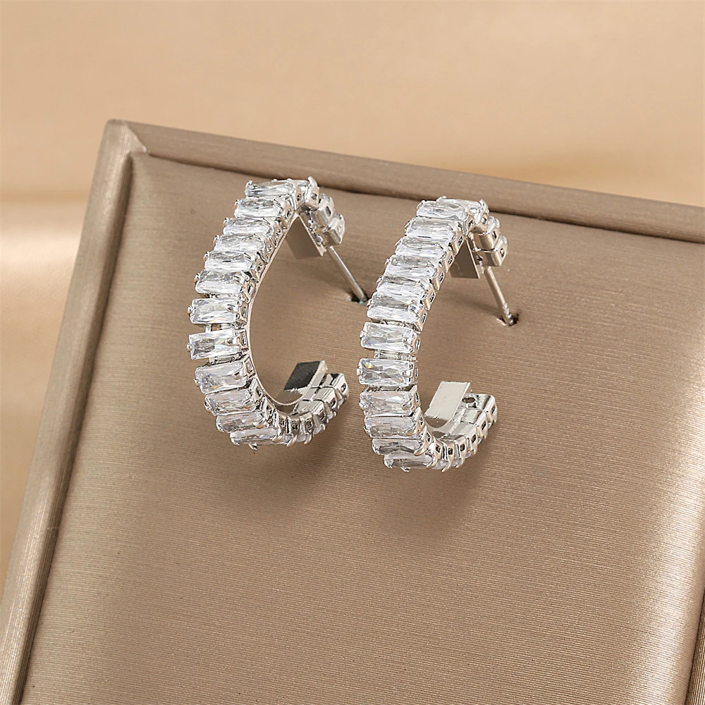 Uilz Elegant C Shape Zirconia Earrings for Women Fashion Rhinestone Stud Earrings Dinner Party Jewelry Birthday Gifts
Uilz Elegant C Shape Zirconia Earrings for Women Fashion Rhinestone Stud Earrings Dinner Party Jewelry Birthday Gifts