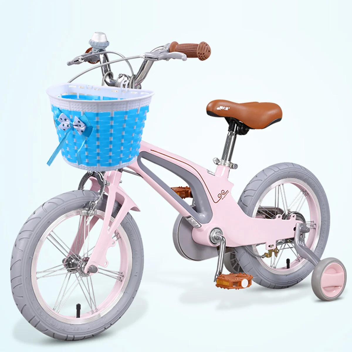 4Pcs Bike Handlebar Streamers Decor Accessories Fly Dance Wind Creative Gift Blue Bike Handlebar Streamers
4Pcs Bike Handlebar Streamers Decor Accessories Fly Dance Wind Creative Gift Blue Bike Handlebar Streamers