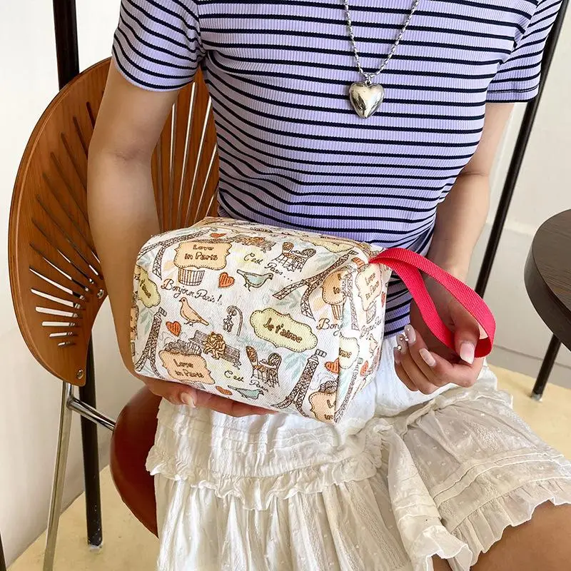Lovely Print Compact Cosmetic Bag Ample Space Travel Organizer Zippered Money Phone Pouch Cute Gift For Girls
Lovely Print Compact Cosmetic Bag Ample Space Travel Organizer Zippered Money Phone Pouch Cute Gift For Girls