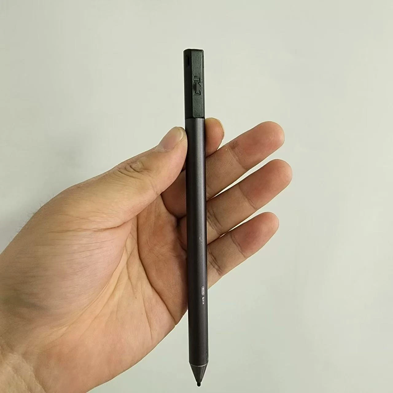 Оригинальный для планшета Dell ActivePen PN556, оригинальный стилус Bluetooth 7285 5285 52690, 100% тест в порядке
Оригинальный для планшета Dell ActivePen PN556, оригинальный стилус Bluetooth 7285 5285 52690, 100% тест в порядке