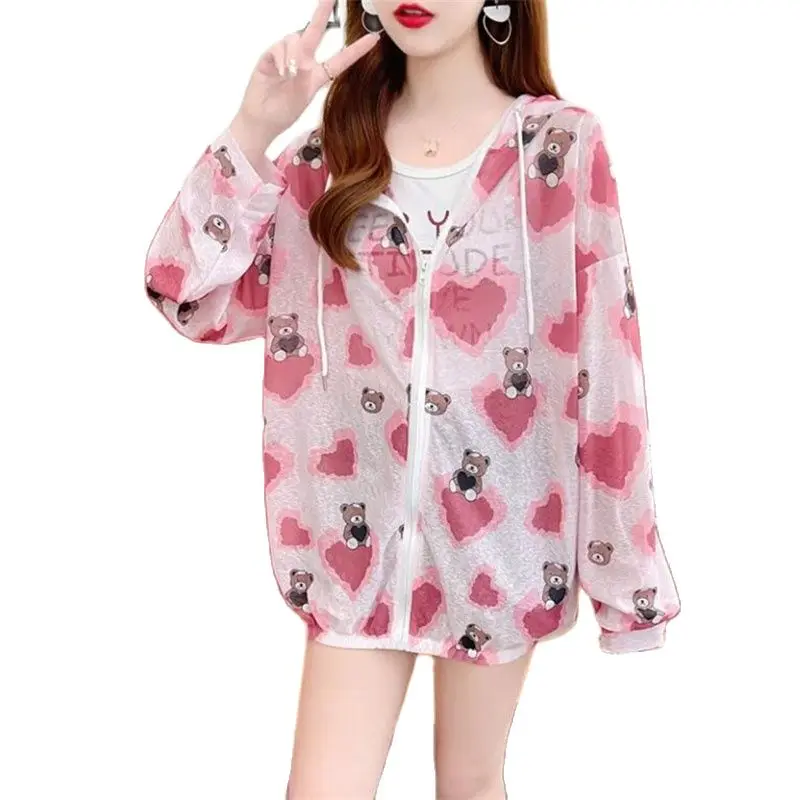 Hooded Sunscreen Jacket Female Summer Wear Ice Silk Long-Sleeved Loose Thin Women Outerwear Anti-Ultraviolet Casual Coat 2023
Hooded Sunscreen Jacket Female Summer Wear Ice Silk Long-Sleeved Loose Thin Women Outerwear Anti-Ultraviolet Casual Coat 2023