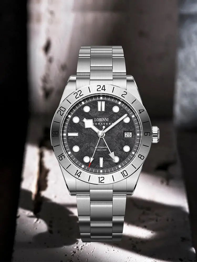 Мужские автоматические механические часы LOBINNI, роскошный бренд, японский механизм NH34A, сапфировое стекло, двойной часовой пояс, светящиеся, водонепроницаемые до 100 м, модель L19025
Мужские автоматические механические часы LOBINNI, роскошный бренд, японский механизм NH34A, сапфировое стекло, двойной часовой пояс, светящиеся, водонепроницаемые до 100 м, модель L19025
