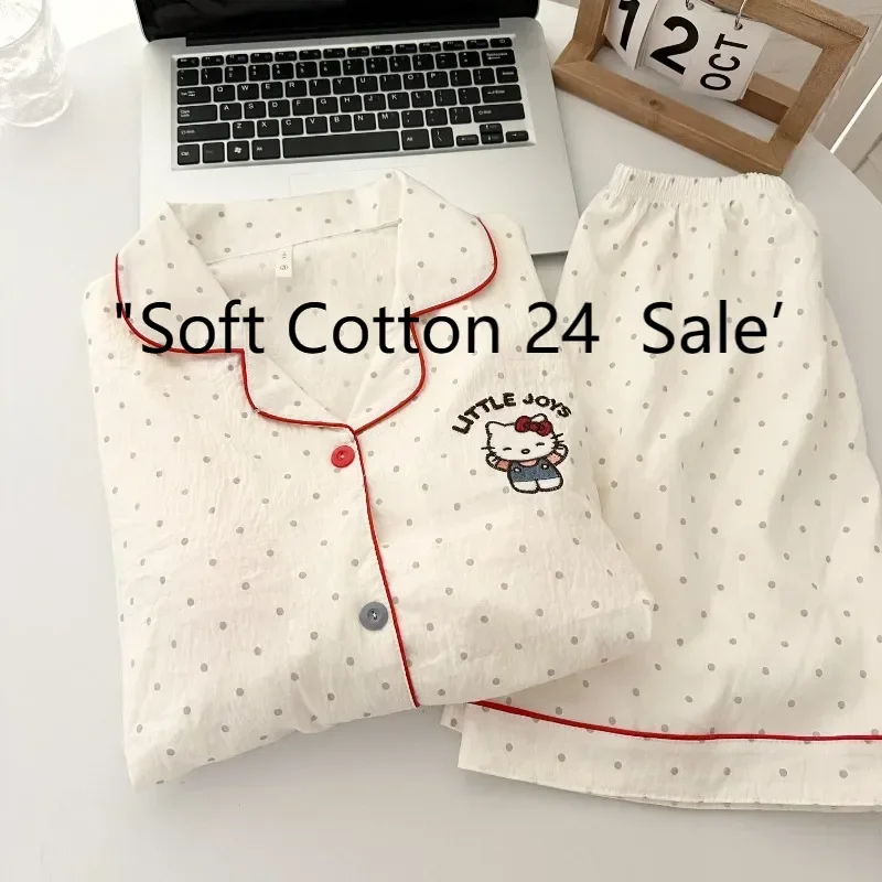 Summer white cute Hello Kitty two-piece set short-sleeved shorts pure cotton loose Hello Kitty casual and comfortable loungewear
Summer white cute Hello Kitty two-piece set short-sleeved shorts pure cotton loose Hello Kitty casual and comfortable loungewear