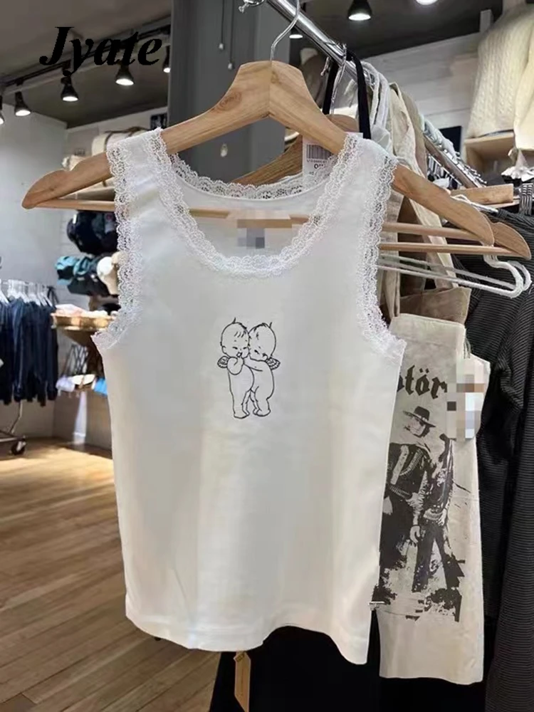 Lace Trim Angel Baby Kissing Pattern Tank Tops Women O-neck Sleeveless Sweet Cute Cotton T-shirt Vintage Streetwear Y2k Crop Top 
Lace Trim Angel Baby Kissing Pattern Tank Tops Women O-neck Sleeveless Sweet Cute Cotton T-shirt Vintage Streetwear Y2k Crop Top