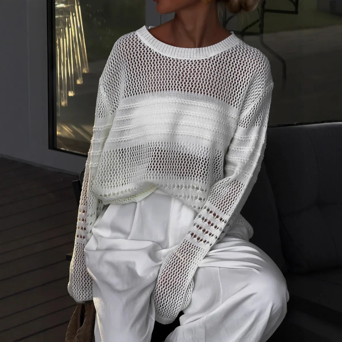 2025 Fall Women's Knit Top Loose Fit Crochet See Through Blouse Breathable Lightweight Basic Shirt Casual Streetwear Y2K Top
2025 Fall Women's Knit Top Loose Fit Crochet See Through Blouse Breathable Lightweight Basic Shirt Casual Streetwear Y2K Top