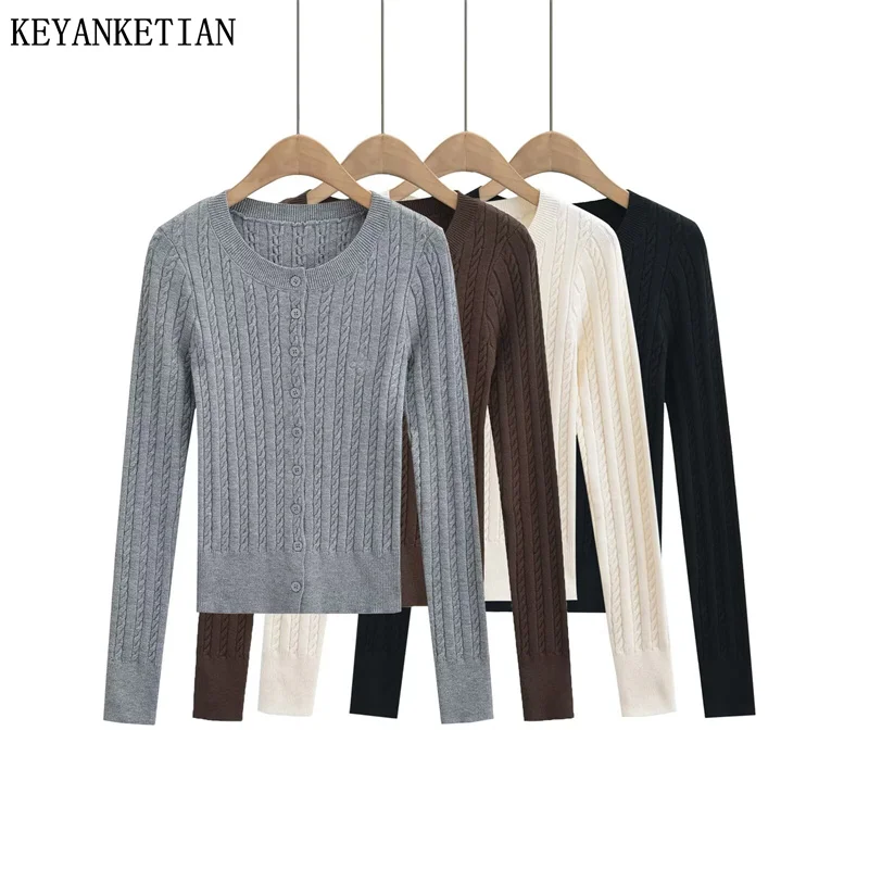 KEYANKETIAN Winter New Women's Embroidery Decoration Button-up Knit Cardigan Preppy Style Slim O-Neck Twist Sweater Crop Top
KEYANKETIAN Winter New Women's Embroidery Decoration Button-up Knit Cardigan Preppy Style Slim O-Neck Twist Sweater Crop Top