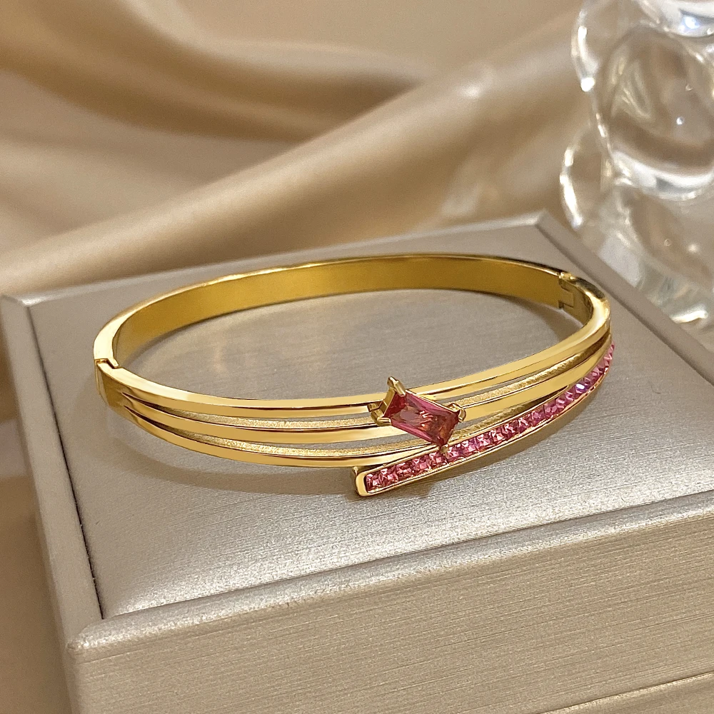 DODOHAO Pink Zircon 3 Layer Bangles For Women Classic Stainess Steel Wraps Bangles Crystal Block Bracelets Fashion Jewelry
DODOHAO Pink Zircon 3 Layer Bangles For Women Classic Stainess Steel Wraps Bangles Crystal Block Bracelets Fashion Jewelry