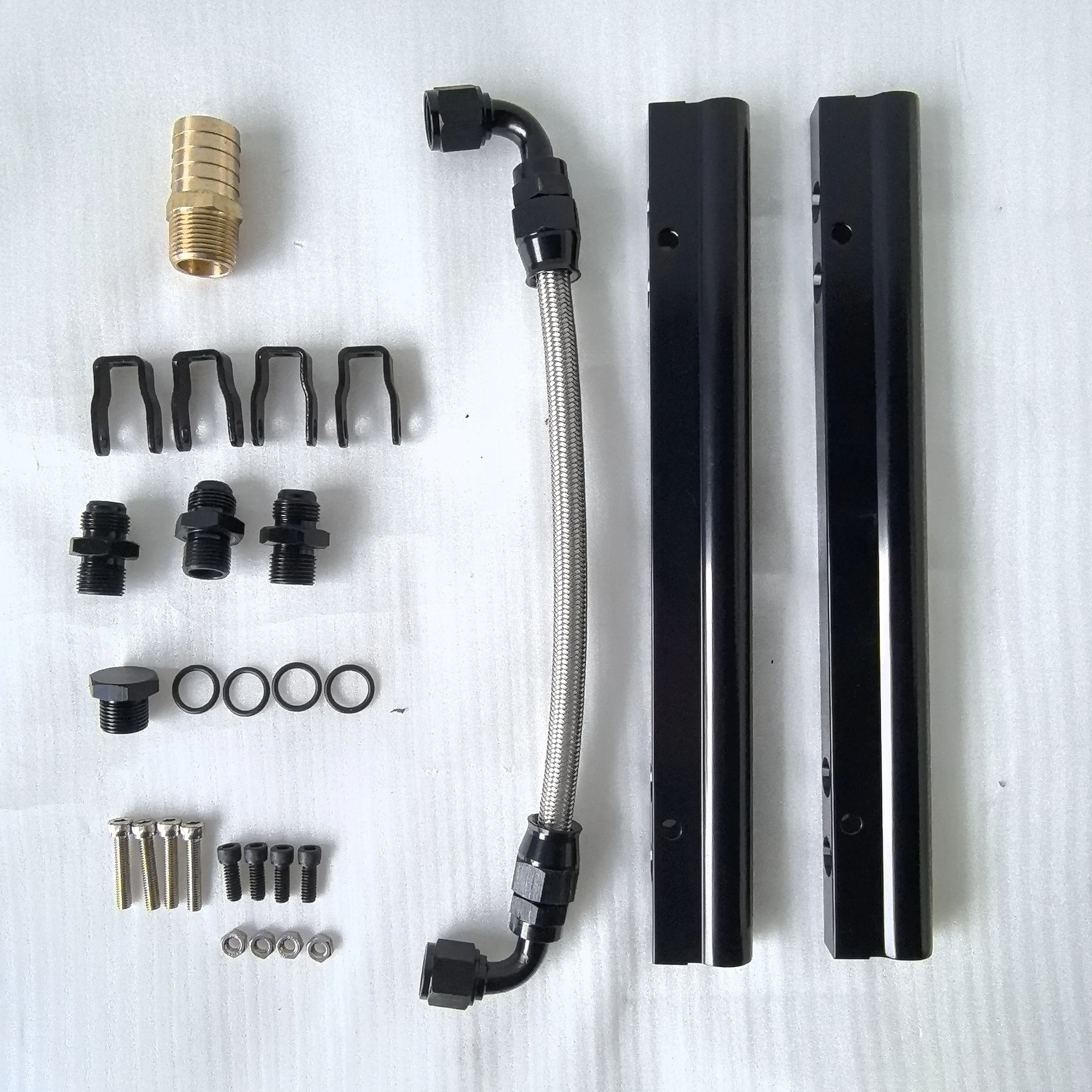 Sup Vic EFI Intake Manifold For Small-Block Chrysler LA Series Engines With Fuel Rail Kit
Sup Vic EFI Intake Manifold For Small-Block Chrysler LA Series Engines With Fuel Rail Kit